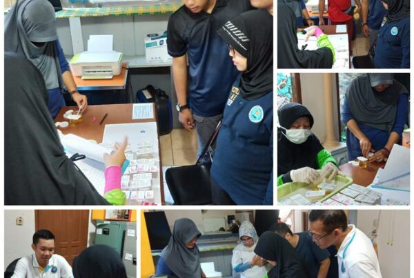 BNNP KALBAR TEST URINE SELURUH ANGGOTANYA