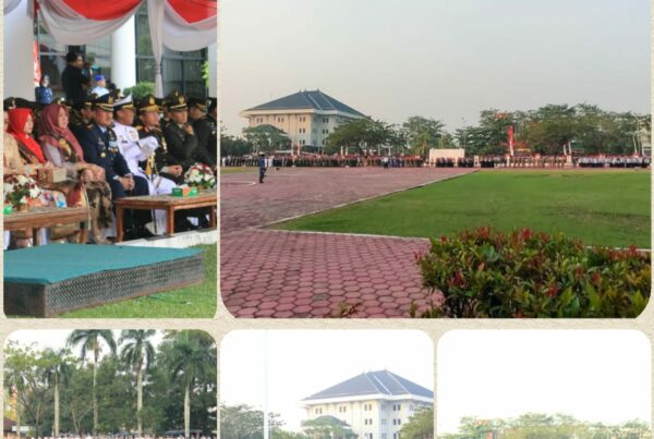 UPACARA PENURUNAN BENDERA HUT RI KE-74