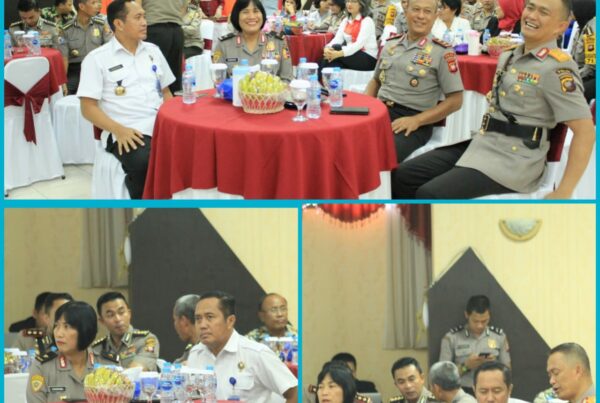 PISAH SAMBUT WAKAPOLDA KALBAR DAN KAPOLRESTA PONTIANAK