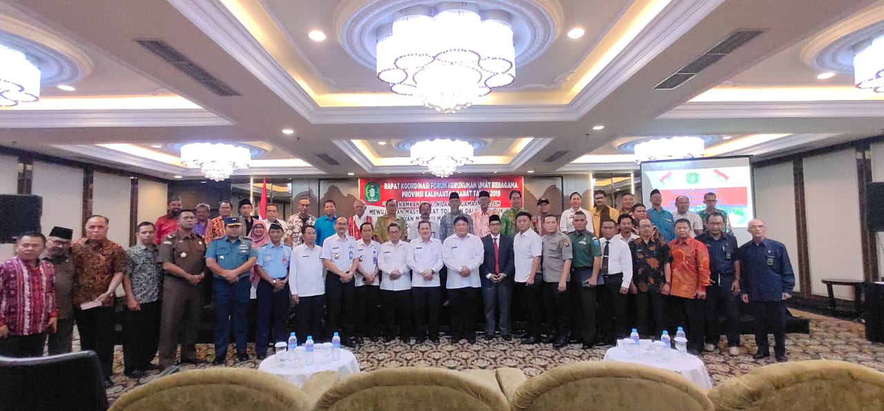 RAPAT KOORDINASI FORUM KERUKUNAN UMAT BERAGAMA RAPAT KOORDINASI FORUM KERUKUNAN UMAT BERAGAMA