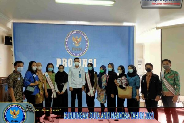 DUTA ANTI NARKOBA TAHUN 2021 SILAHTURAHMI KE BNNP KALBAR