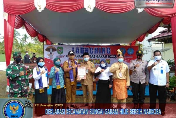 DEKLARASI KELURAHAN BERSIH NARKOBA KECAMATAN SUNGAI GARAM HILIR SINGKAWANG UTARA