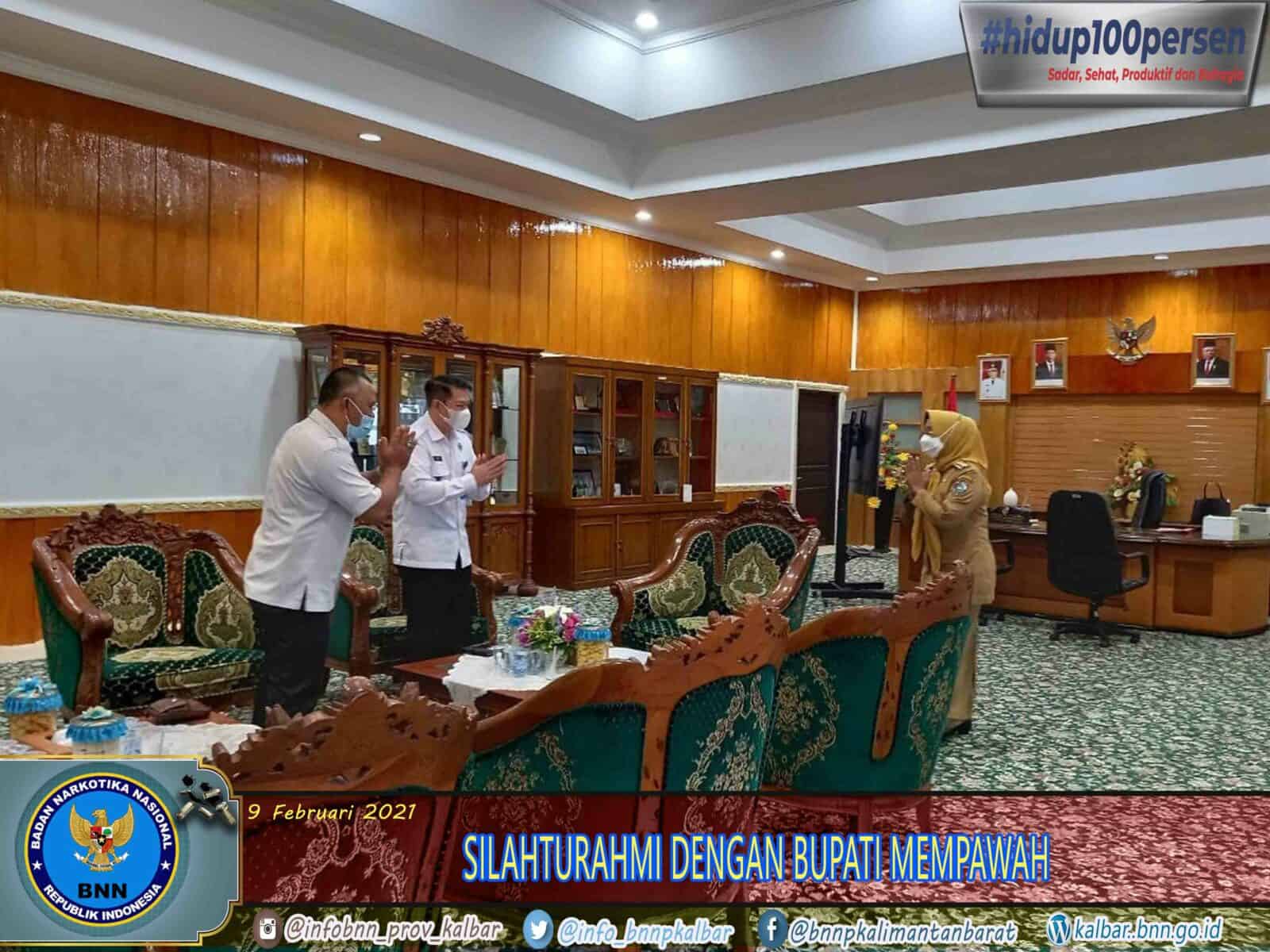 SILAHTURAHMI KA BNNP KALBAR DENGAN BUPATI MEMPAWAH SILAHTURAHMI KA BNNP KALBAR DENGAN BUPATI MEMPAWAH