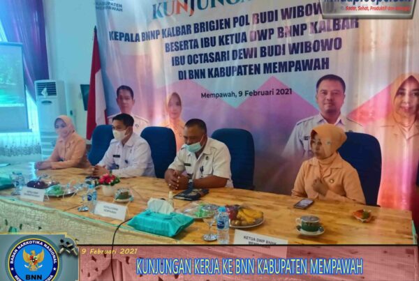 KUNJUNGAN KERJA KEPALA BERSAMA IBU KETUA DWP BNNP KALBAR KE BNN KABUPATEN MEMPAWAH
