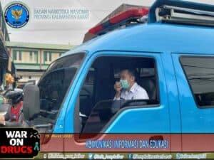KOMUNIKASI INFORMASI DAN EDUKASI P4GN KOMUNIKASI INFORMASI DAN EDUKASI P4GN
