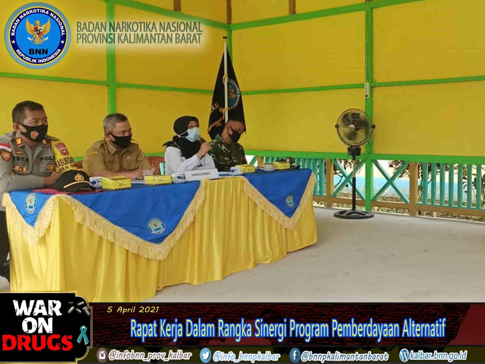 Rapat Kerja Dalam Rangka Sinergi Program Pemberdayaan Alternatif Rapat Kerja Dalam Rangka Sinergi Program Pemberdayaan Alternatif
