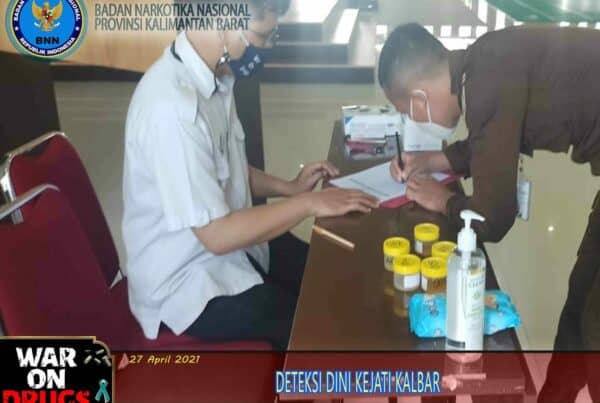 KEJATI KALBAR LAKSANAKAN DETEKSI DINI KEJATI KALBAR LAKSANAKAN DETEKSI DINI