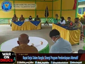Rapat Kerja Dalam Rangka Sinergi Program Pemberdayaan Alternatif Rapat Kerja Dalam Rangka Sinergi Program Pemberdayaan Alternatif