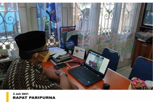 RAPAT PARIPURNA RAPAT PARIPURNA
