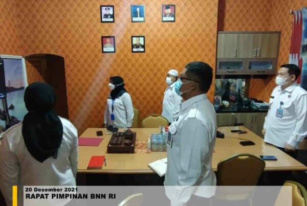 RAPAT PIMPINAN BNN RI RAPAT PIMPINAN BNN RI