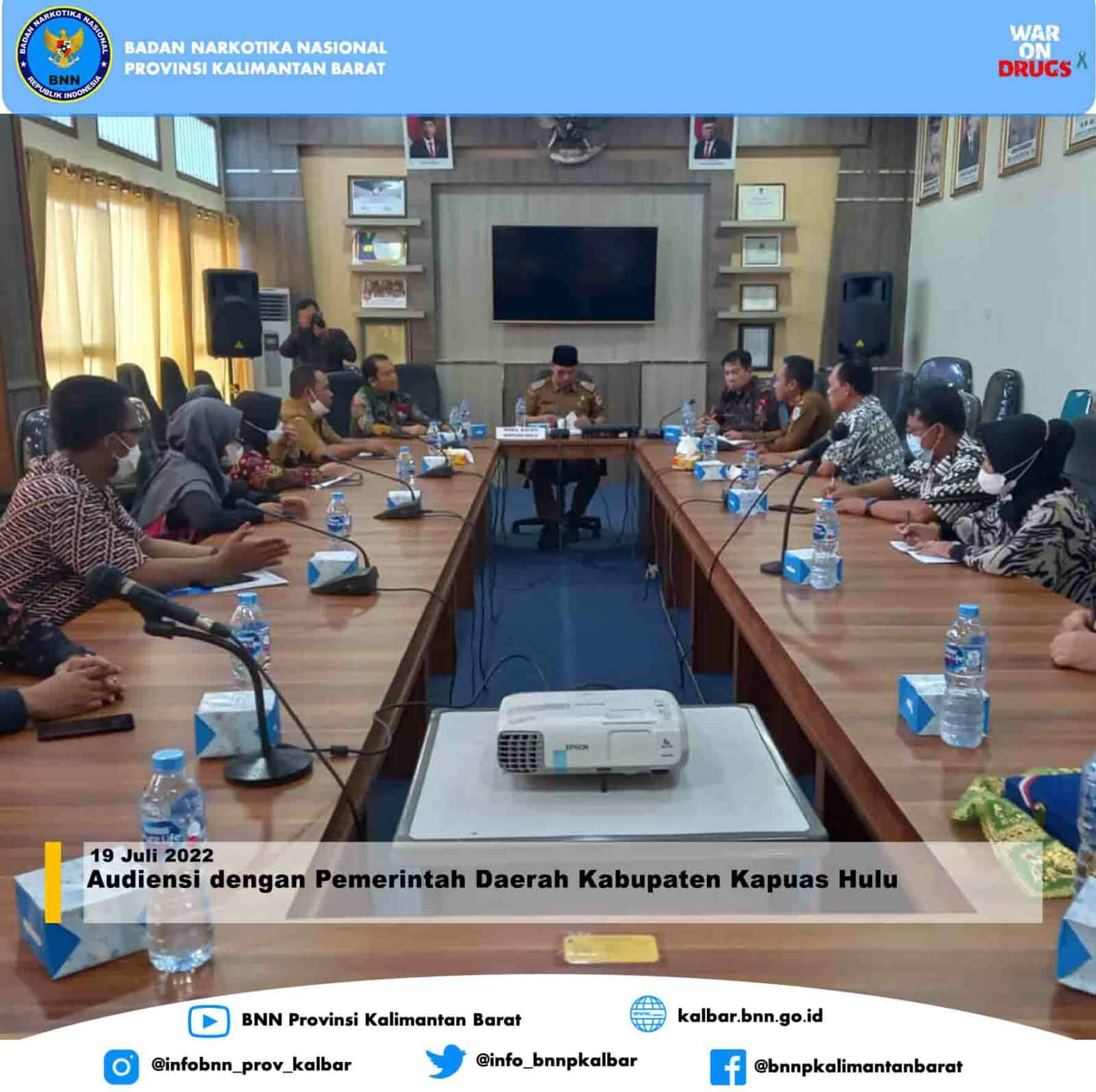 Audiensi dengan Pemerintah Daerah Kabupaten Kapuas Hulu Audiensi dengan Pemerintah Daerah Kabupaten Kapuas Hulu