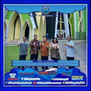 Koordinasi dan Silahturahmi Dengan Uskup di Gereja Katedral Kab. Sanggau Koordinasi dan Silahturahmi Dengan Uskup di Gereja Katedral Kab. Sanggau