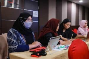 BNN RI SIAPKAN JUKNIS KOLABORASI PEMBERDAYAAN MASYARAKAT PADA KAWASAN RAWAN NARKOBA BNN RI SIAPKAN JUKNIS KOLABORASI PEMBERDAYAAN MASYARAKAT PADA KAWASAN RAWAN NARKOBA