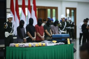 Penggagalan Penyelundupan Narkotika Oleh Kodam Tanjungpura XII Isyaratkan Ancaman Jaringan Narkotika Internasional Dari Negara Tetangga Penggagalan Penyelundupan Narkotika Oleh Kodam Tanjungpura XII Isyaratkan Ancaman Jaringan Narkotika Internasional Dari Negara Tetangga