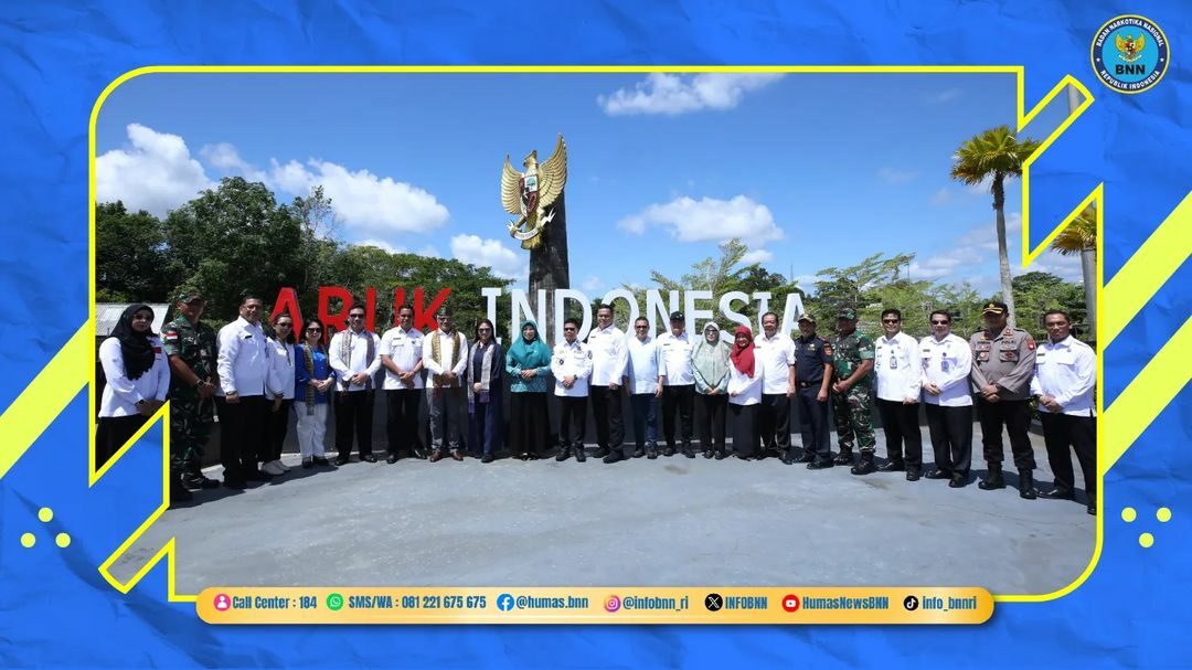 Deklarasi Sambas Bersinar, Sikap Tegas Masyarakat Perbatasan Melawan Kejahatan Narkotika Deklarasi Sambas Bersinar, Sikap Tegas Masyarakat Perbatasan Melawan Kejahatan Narkotika