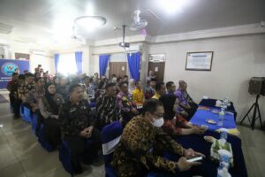 KUNJUNGAN KEPALA BADAN NARKOTIKA NASIONAL REPUBLIK INDONESIA KE BADAN NARKOTIKA NASIONAL PROVINSI KALIMANTAN BARAT KUNJUNGAN KEPALA BADAN NARKOTIKA NASIONAL REPUBLIK INDONESIA KE BADAN NARKOTIKA NASIONAL PROVINSI KALIMANTAN BARAT