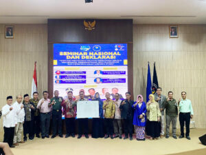 SEMINAR NASIONAL DAN DEKLARASI “Strategi Pertahanan Wilayah Perbatasan Melalui Pencegahan, Pemberantasan, Penyalahgunaan, Dan Peredasan Gelap Narkoba (P4GN)” SEMINAR NASIONAL DAN DEKLARASI “Strategi Pertahanan Wilayah Perbatasan Melalui Pencegahan, Pemberantasan, Penyalahgunaan, Dan Peredasan Gelap Narkoba (P4GN)”