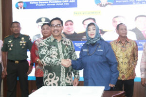 SEMINAR NASIONAL DAN DEKLARASI “Strategi Pertahanan Wilayah Perbatasan Melalui Pencegahan, Pemberantasan, Penyalahgunaan, Dan Peredasan Gelap Narkoba (P4GN)” SEMINAR NASIONAL DAN DEKLARASI “Strategi Pertahanan Wilayah Perbatasan Melalui Pencegahan, Pemberantasan, Penyalahgunaan, Dan Peredasan Gelap Narkoba (P4GN)”